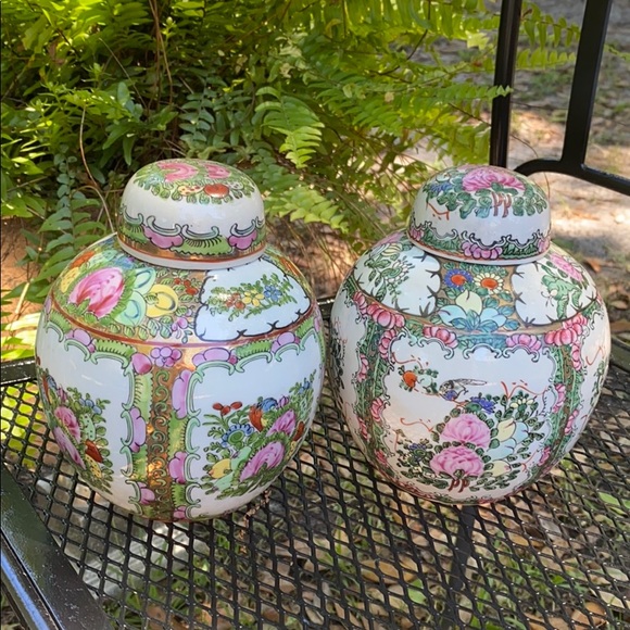 Authentic Original Vintage Style Other - 🐉🐲VINTAGE ROSE MEDALLION GINGER JARS🐲🐉